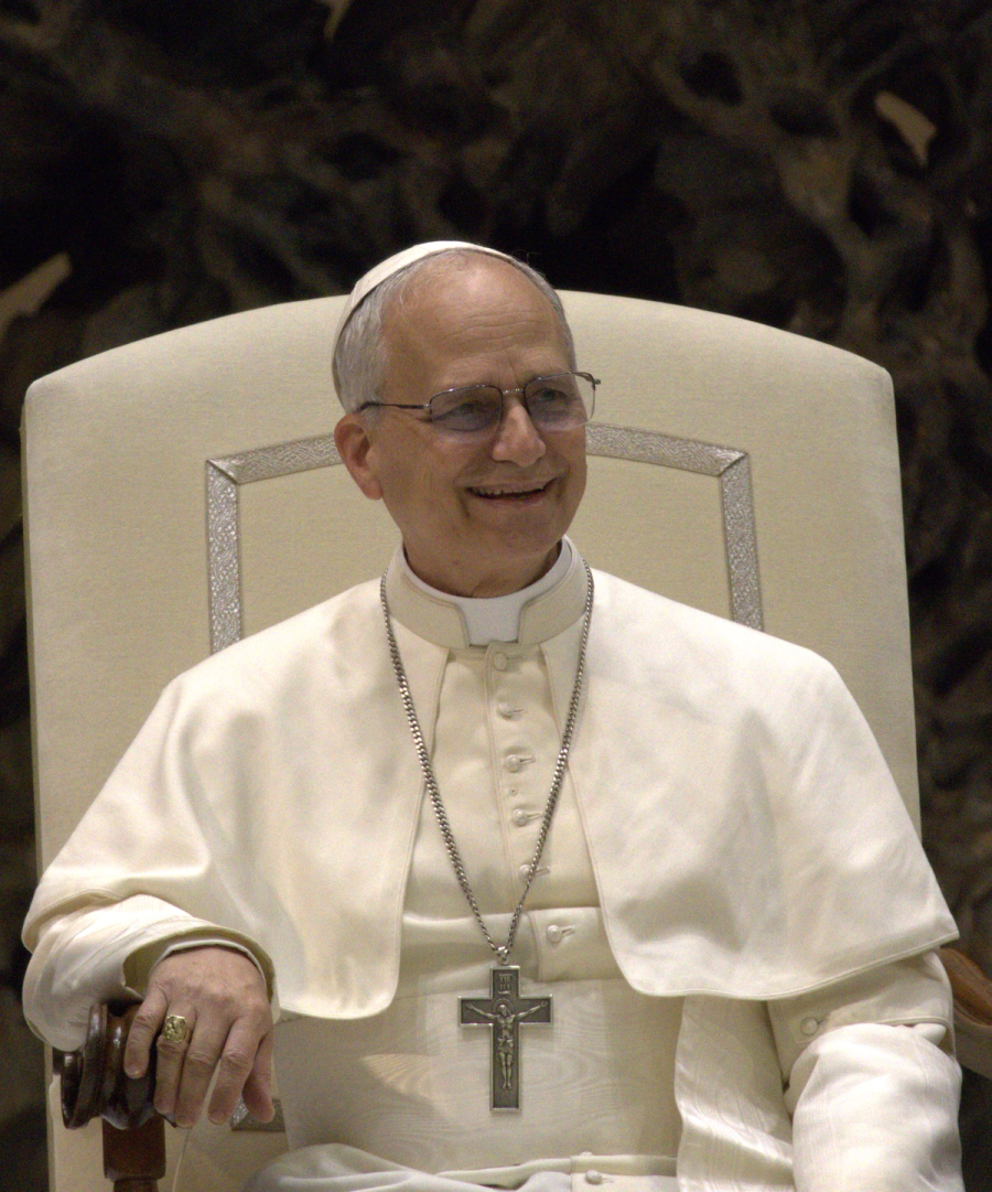 Pope Leo XIV meets Pedro Sánchez at the Vatican ahead of Spain visit