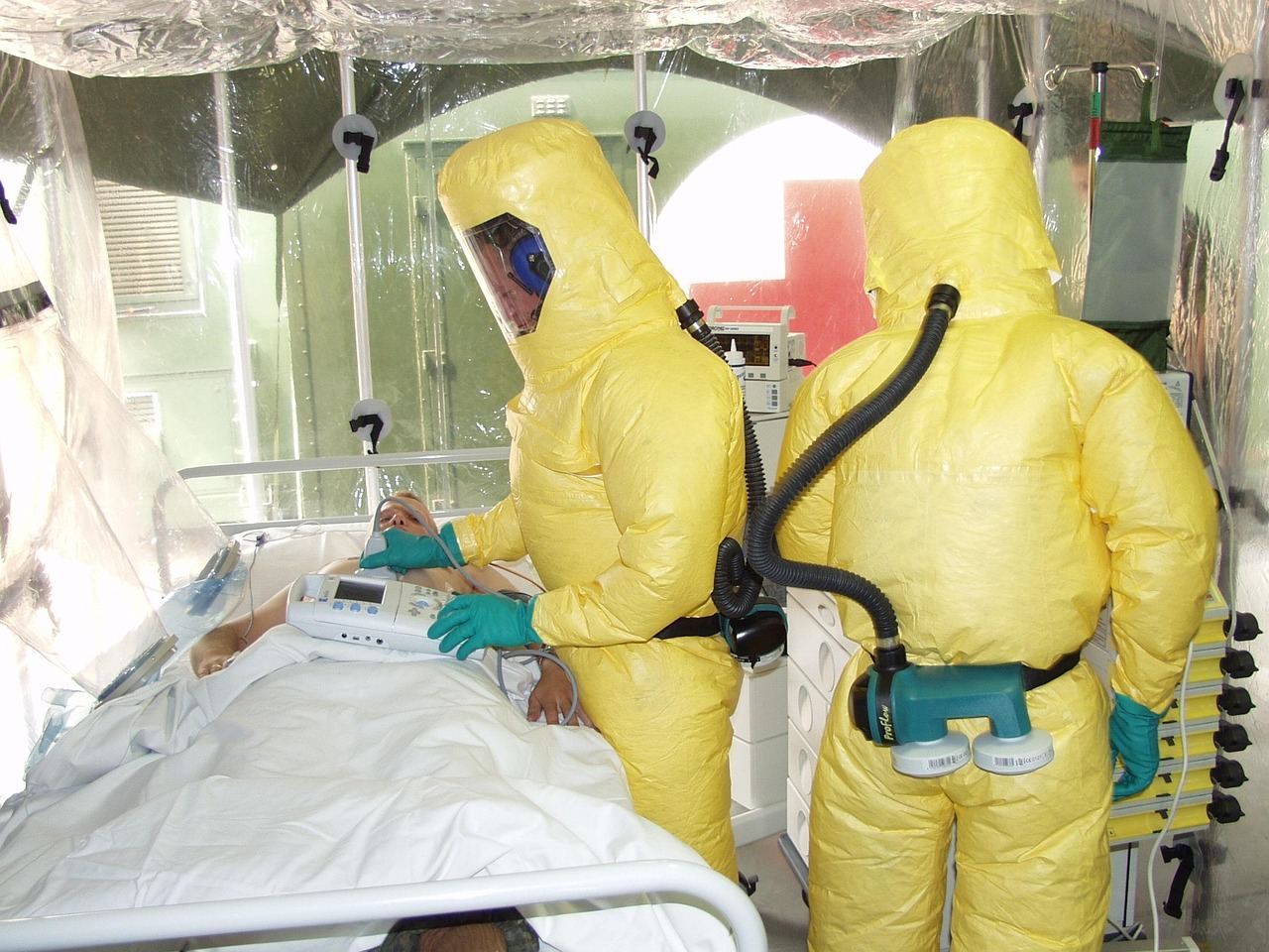 Ebola outbreak could exceed 20,000 cases, CDC warns