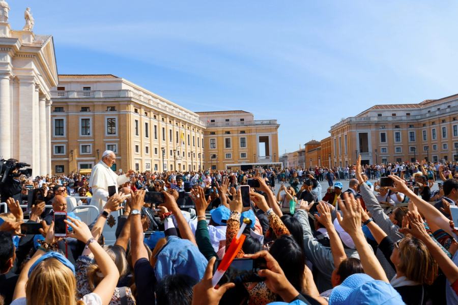 'Disarm' AI to protect against new forms of slavery, Pope Leo warns