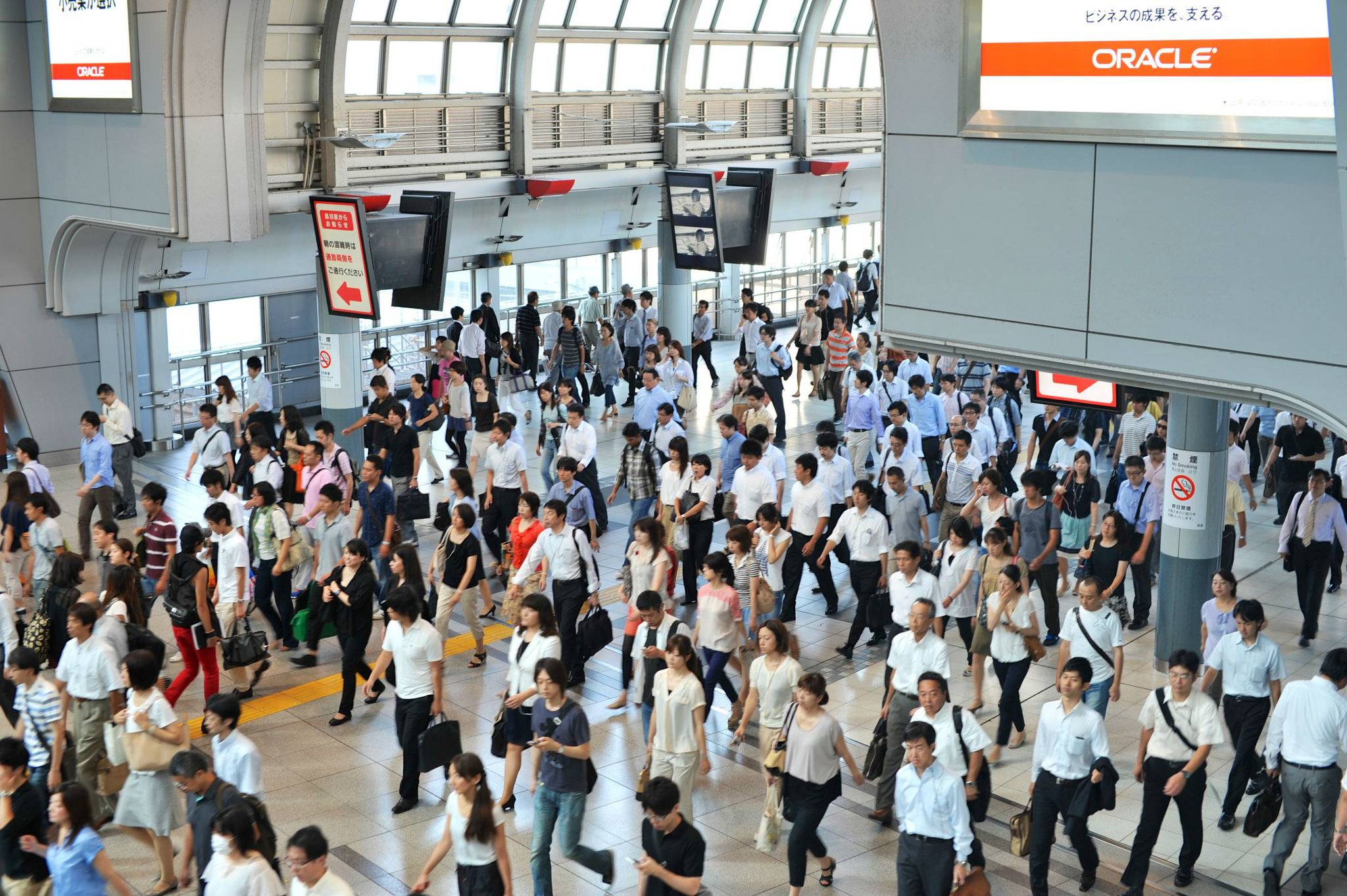 An app to navigate the world’s busiest train station