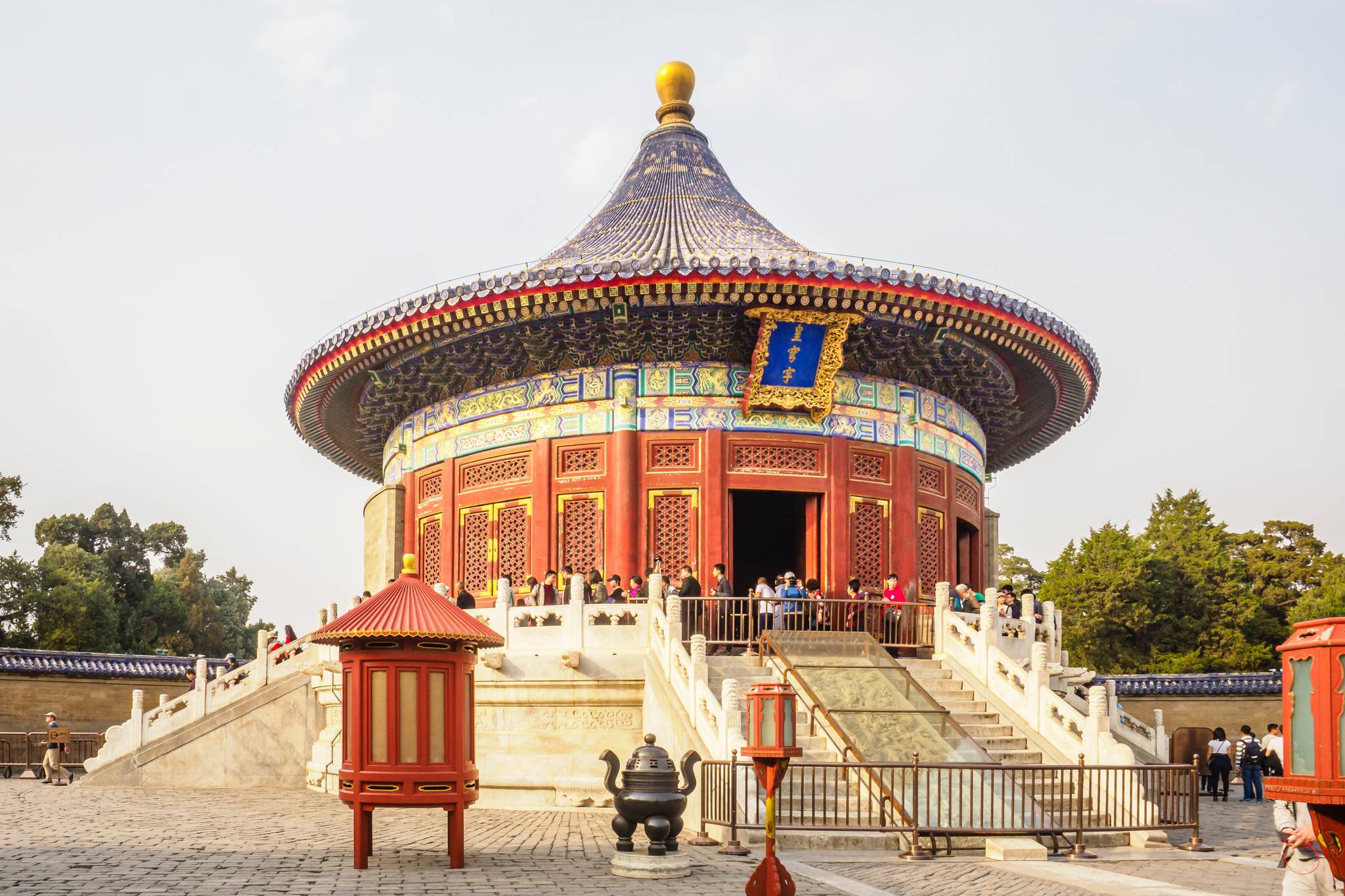 Luxury brands use Chinese historic venues for nuance