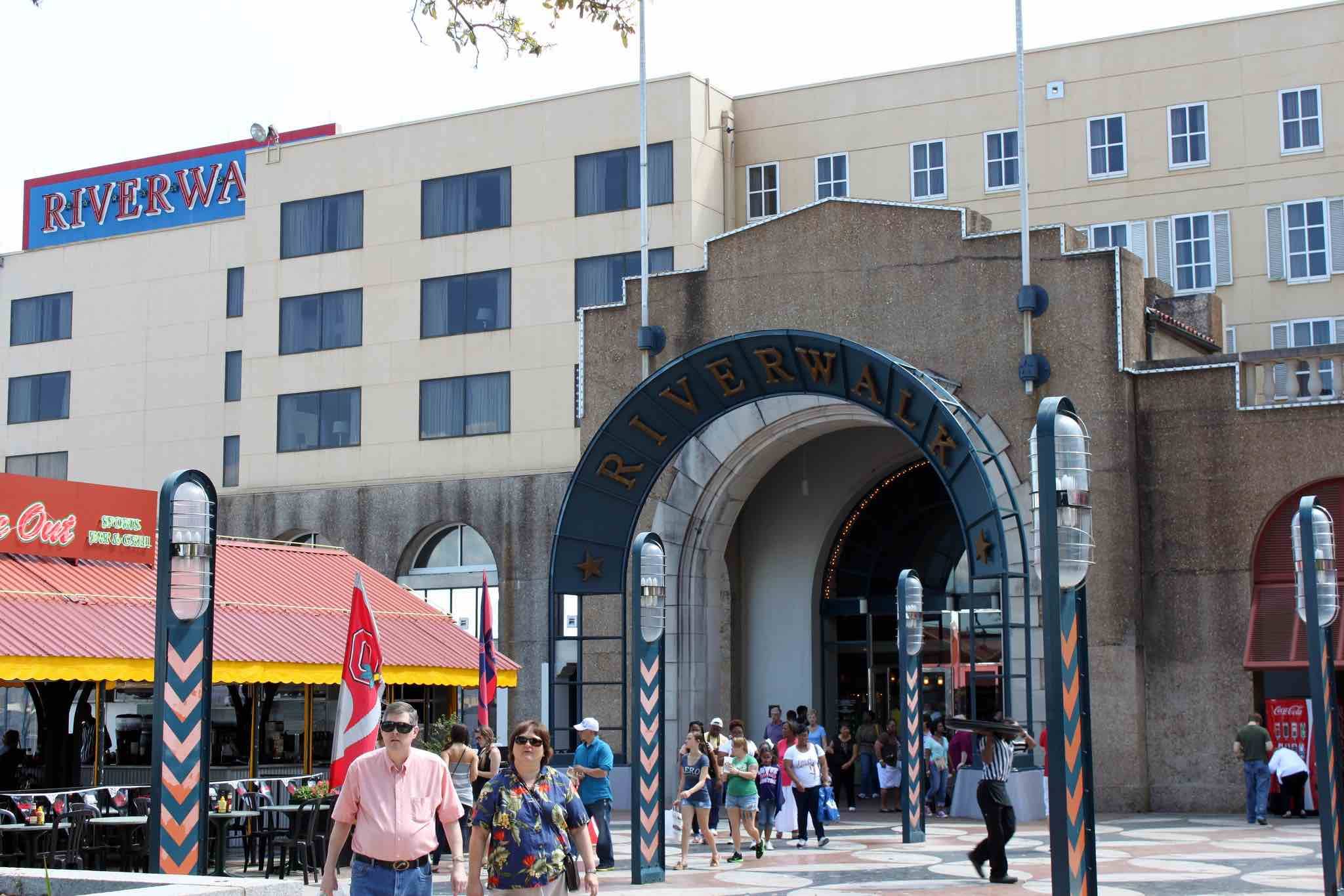 Shopping malls are still busy in small town America