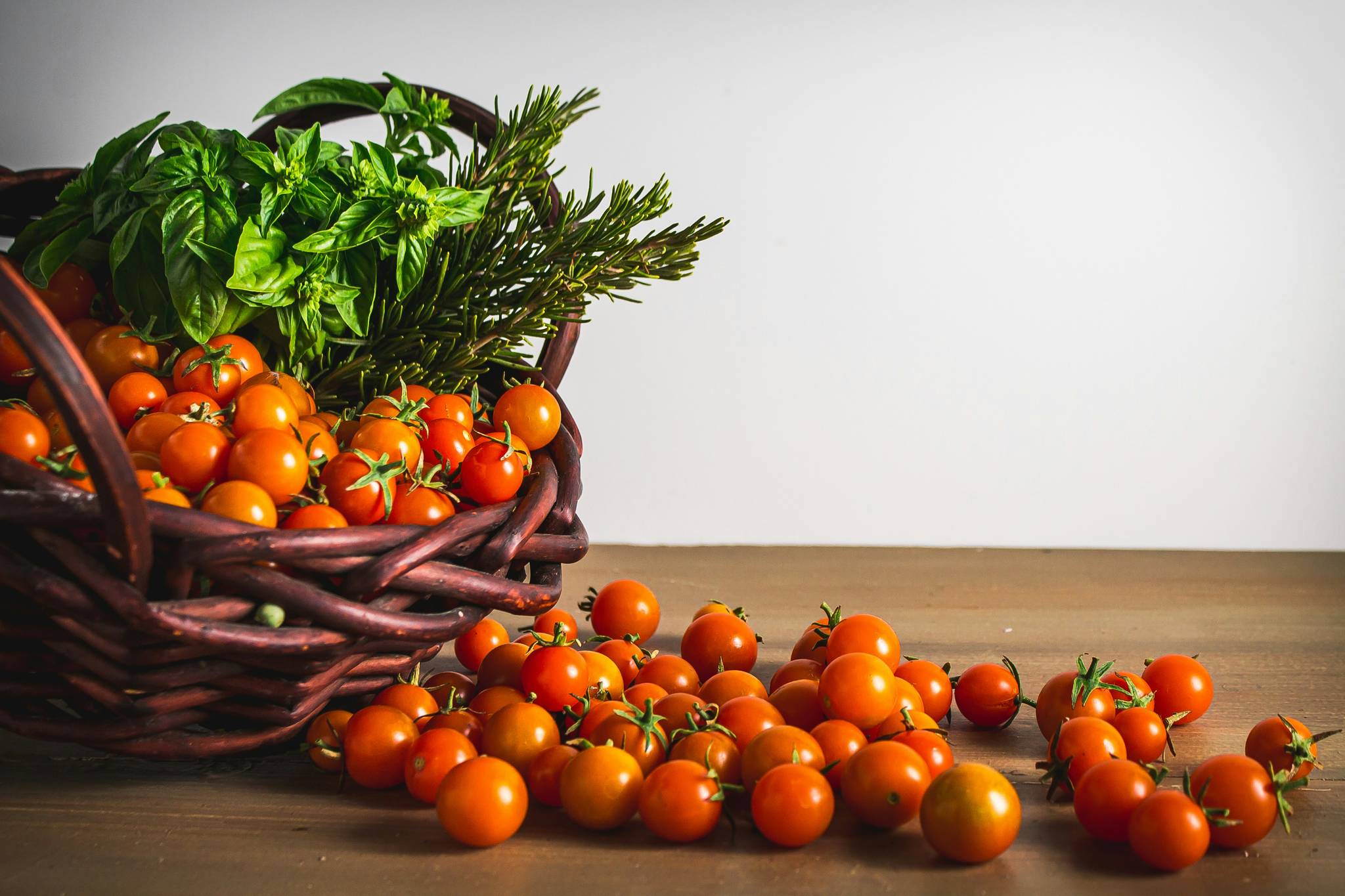 "Cherry Tomato Bridge" reflects Gen Zers' hyper-local needs