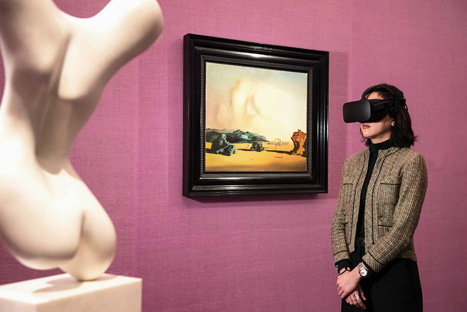 Sotheby’s is using VR to sell art