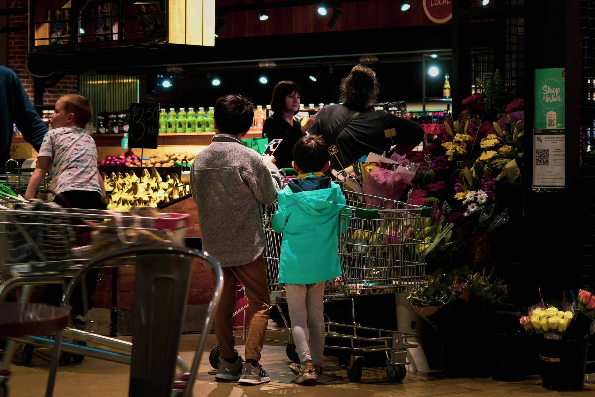 Behind the success of boutique grocery stores in Australia