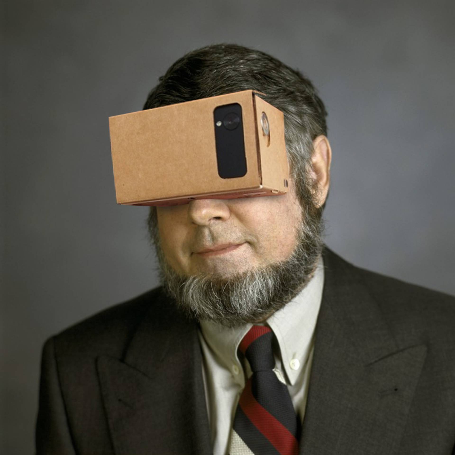 YouTube takes virtual reality mobile