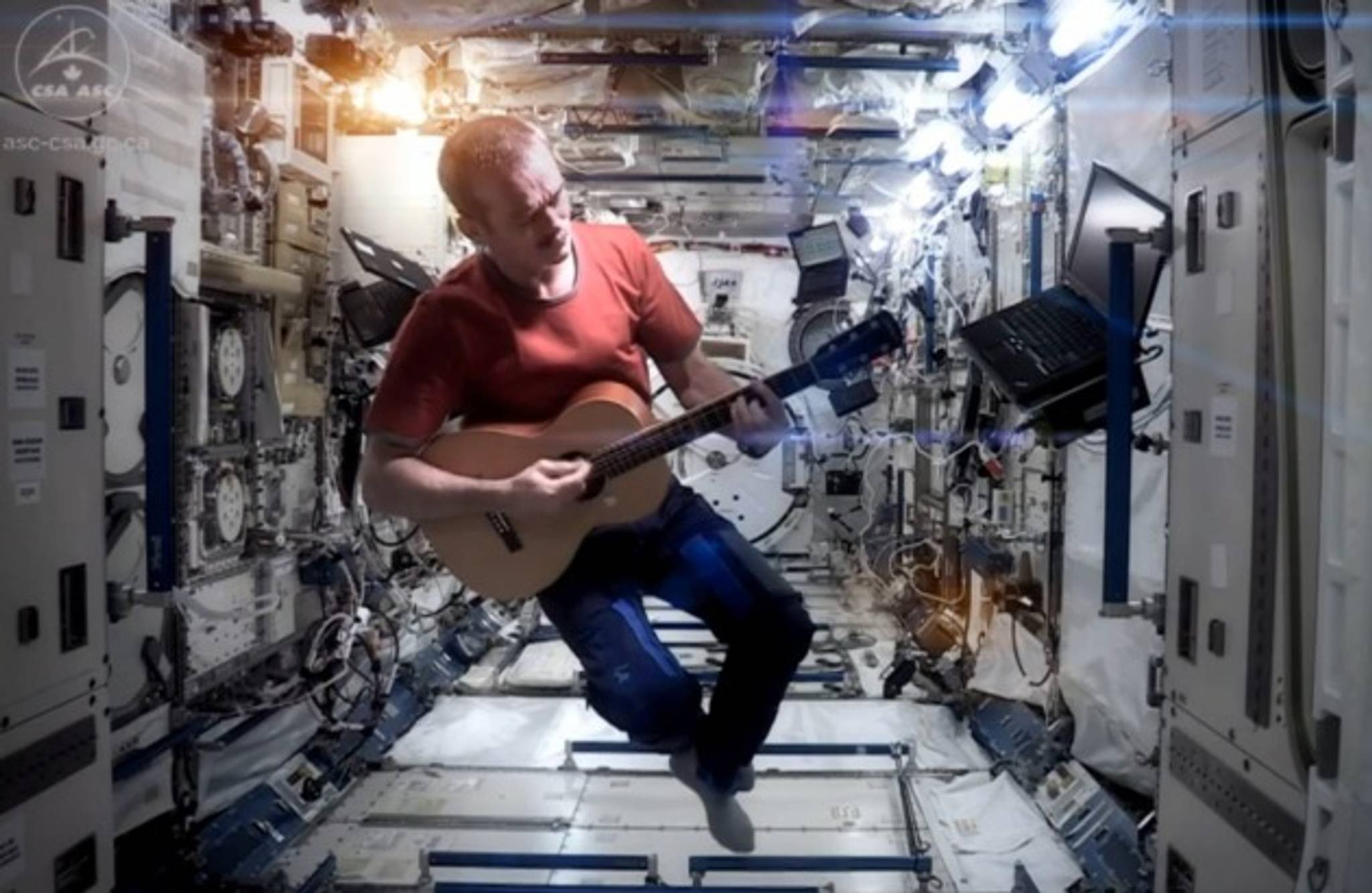 Chris Hadfield: reinventing the role model