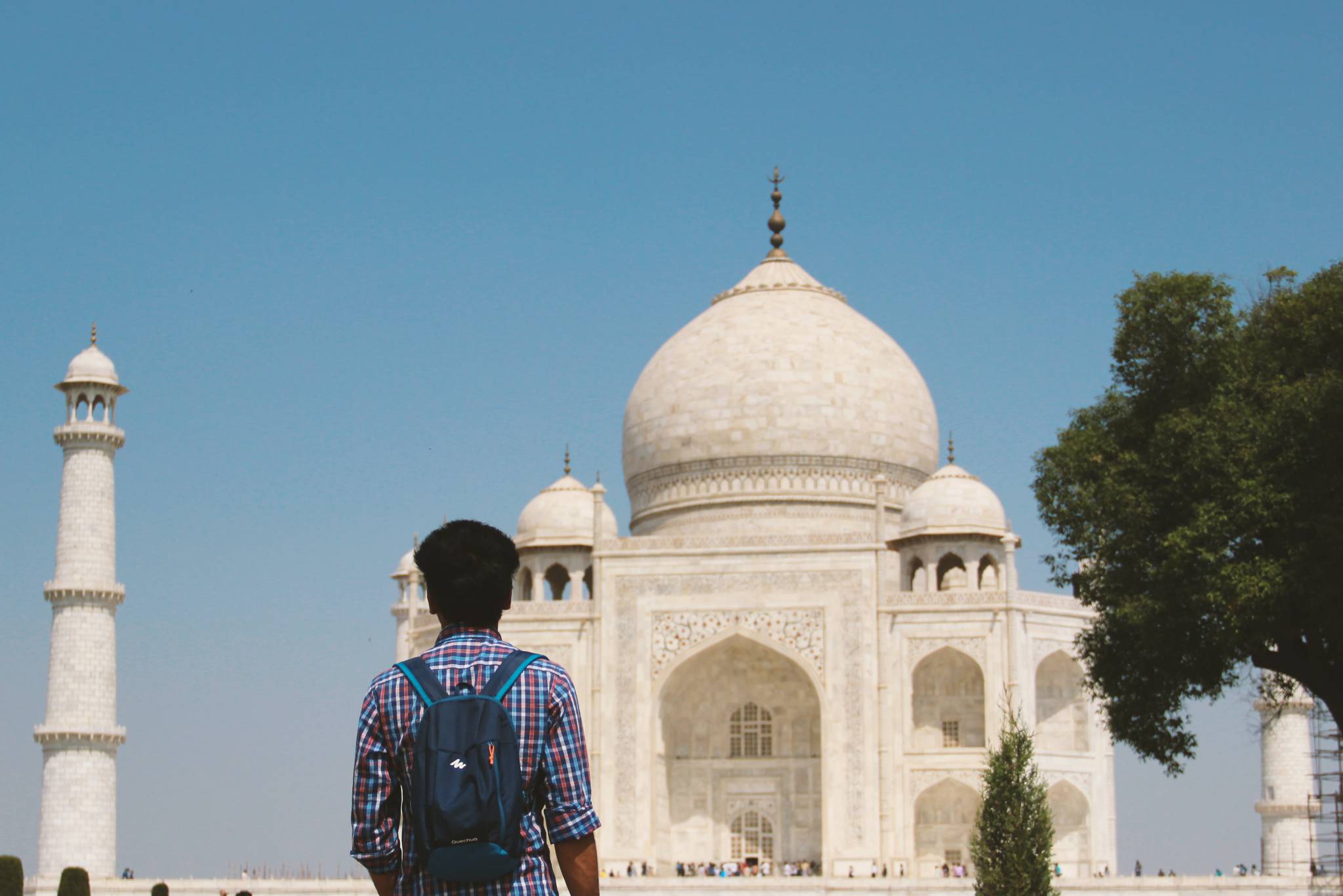 Delhi-to-London bus ride draws eco adventurers