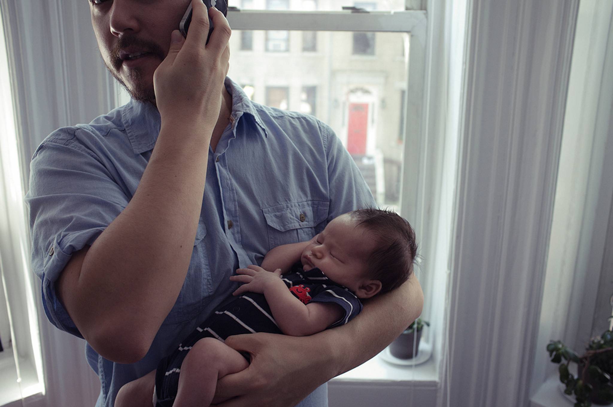 Dads can’t stop sharing on social media