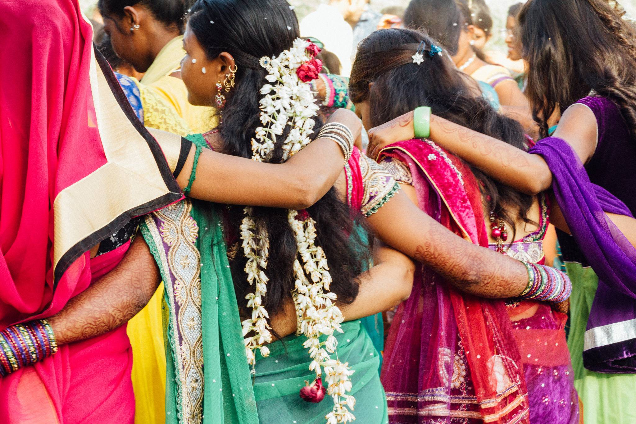 Asha Market brings Indian wedding fashion online
