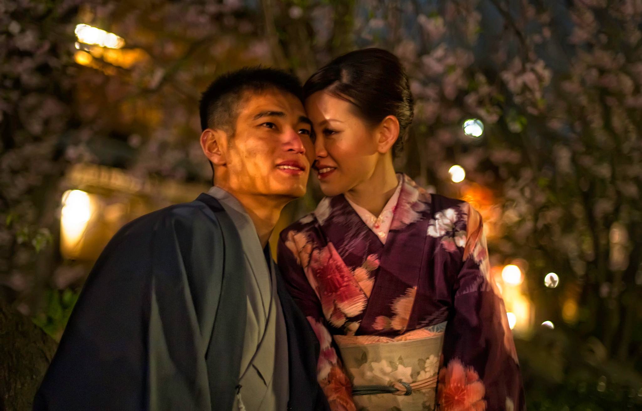 Любовники японской жены. Японские парочки. Свадьба в Японии. Влюбленные японцы. Япония мужчины и женщины.