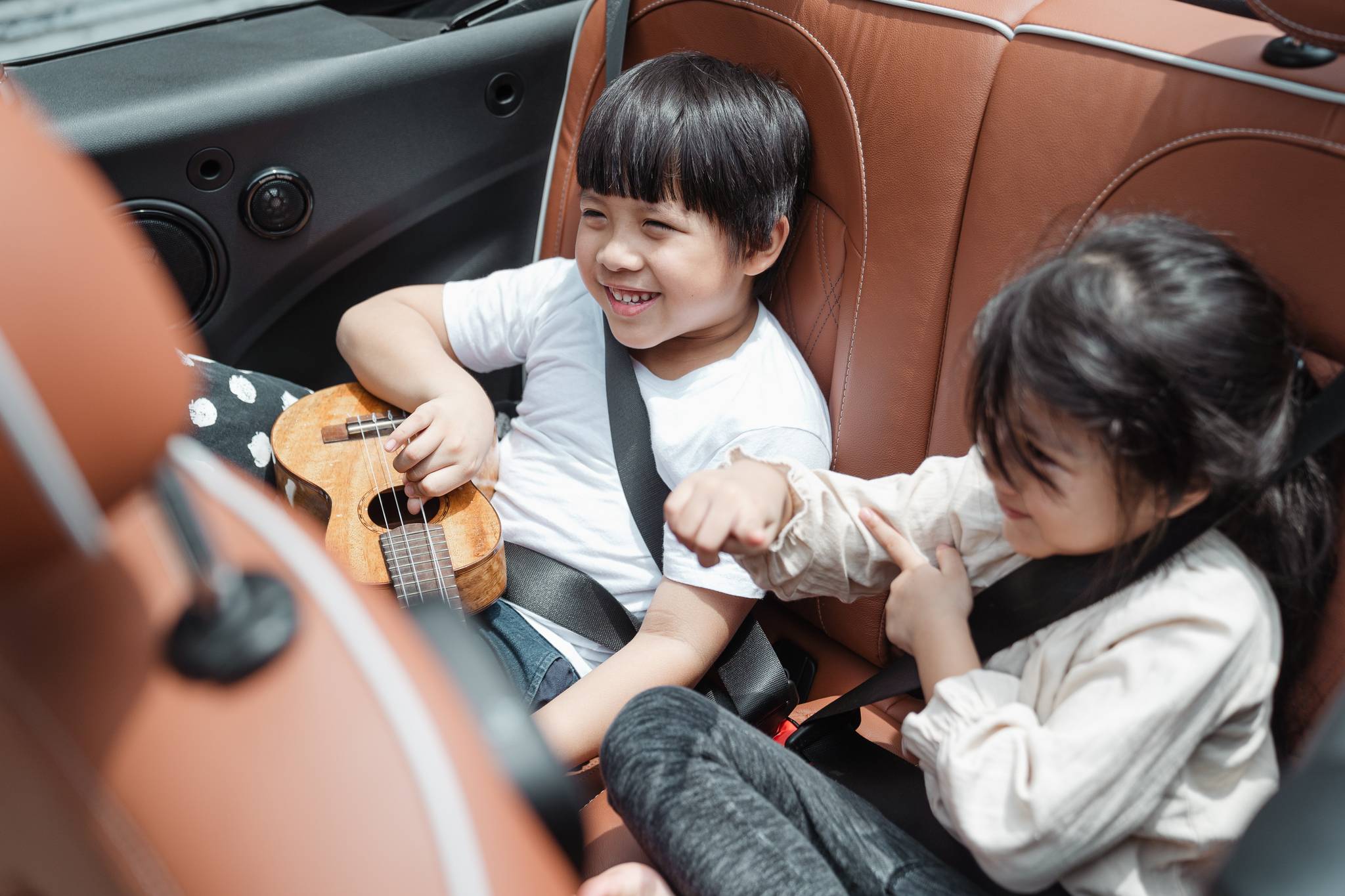 Kidcaboo eases child safety concerns for working mothers
