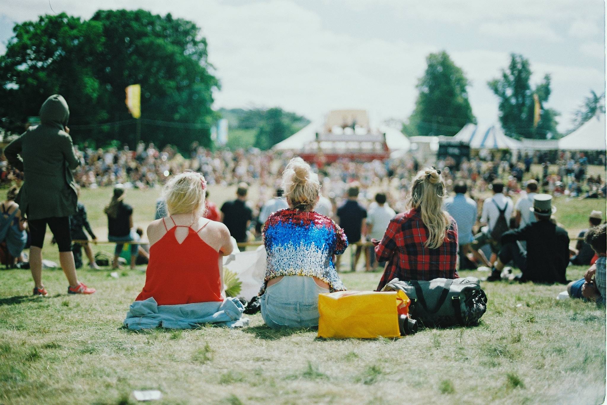 Eco concerns push UK music festivals to go green