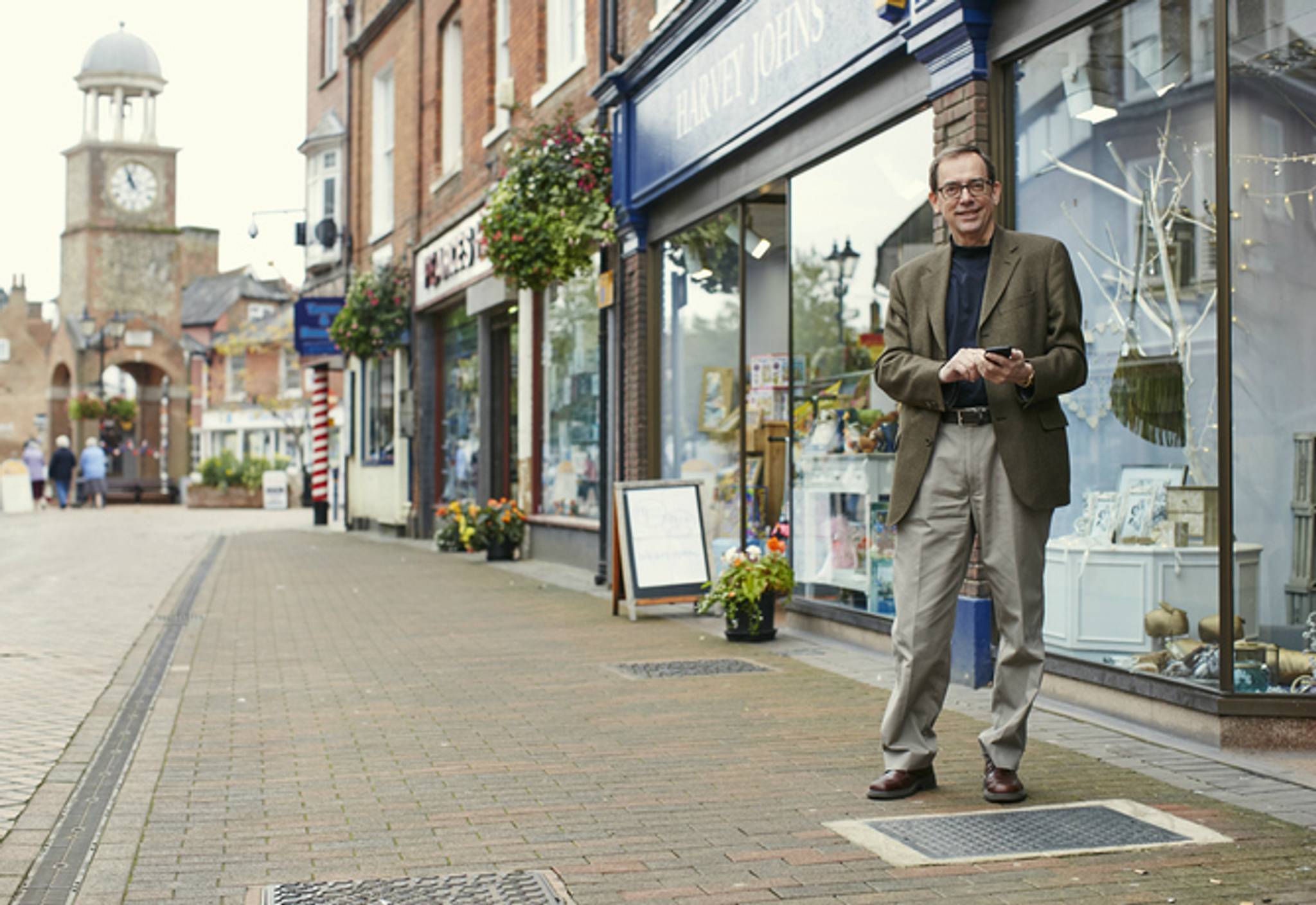 UK’s first smart WiFi pavement