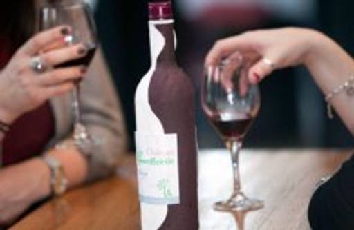 Paper wine bottle