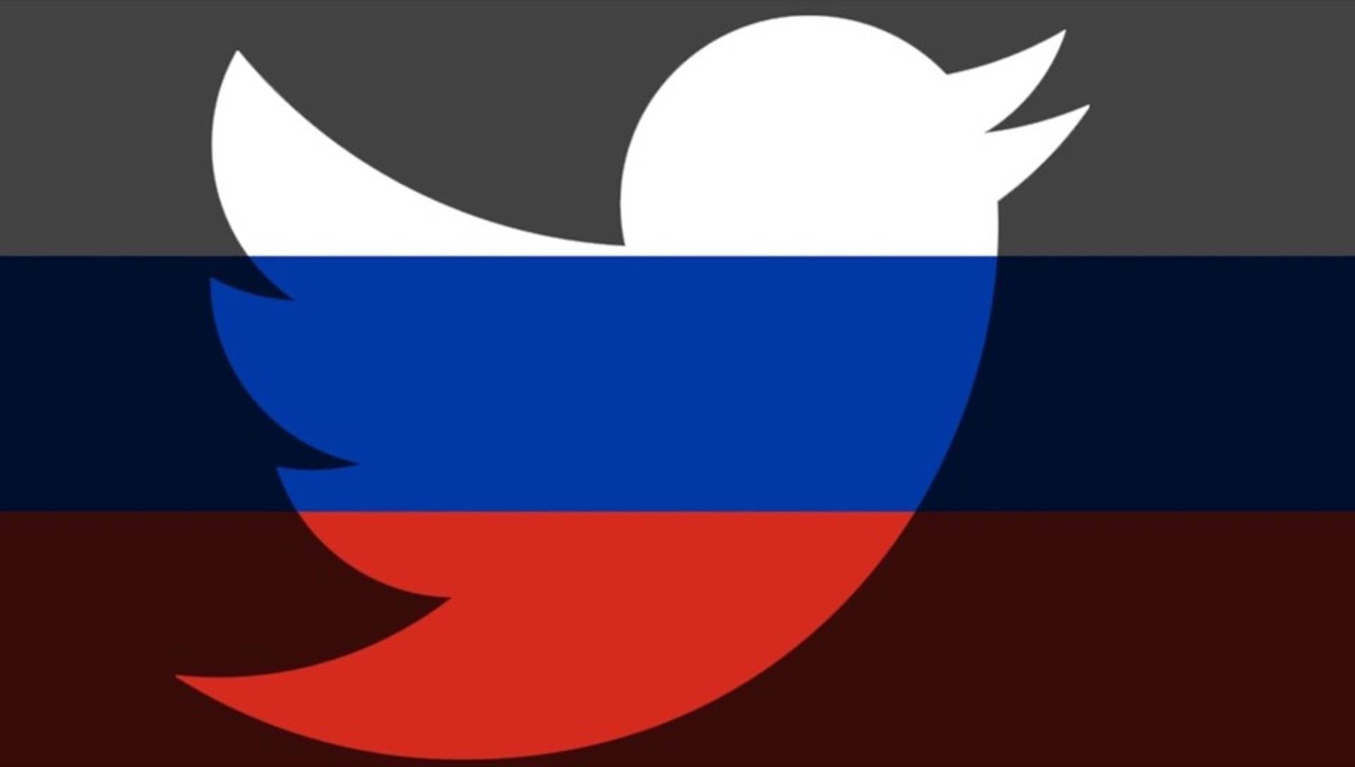 Twitter opens up access to independent news for Russians