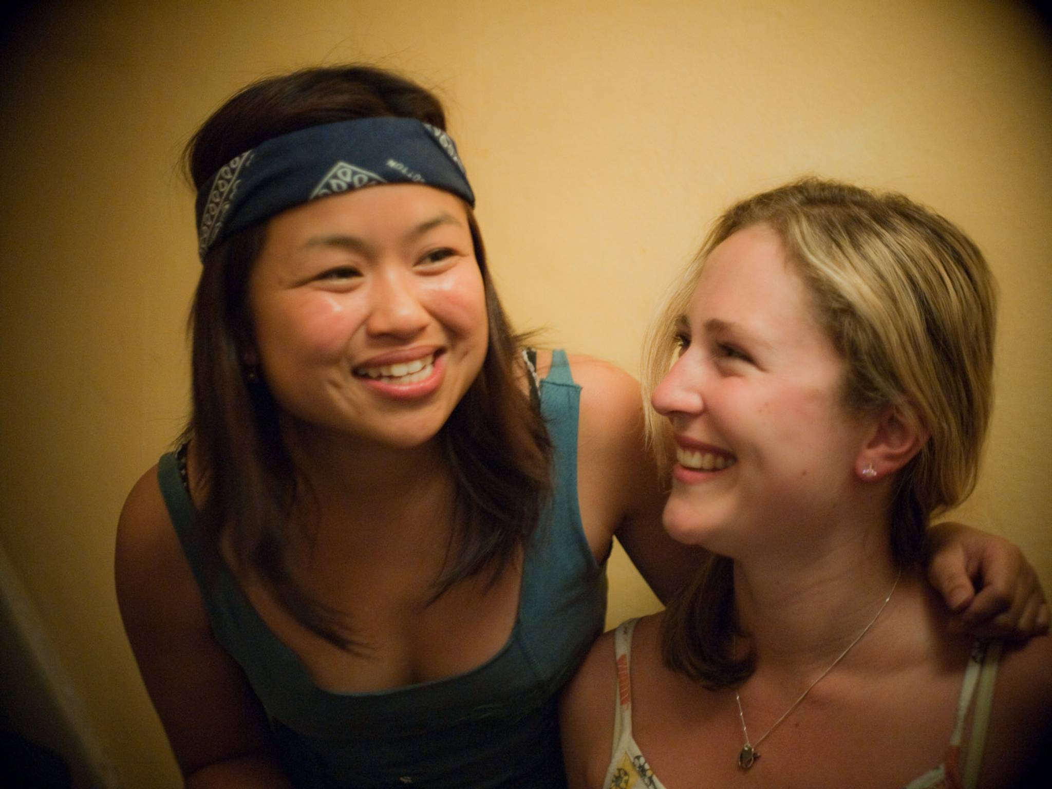 Roomi will help you find your perfect roommates
