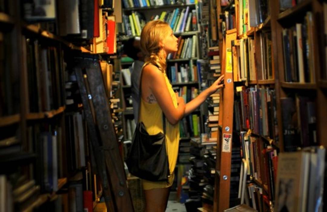 A personal, virtual bookstore