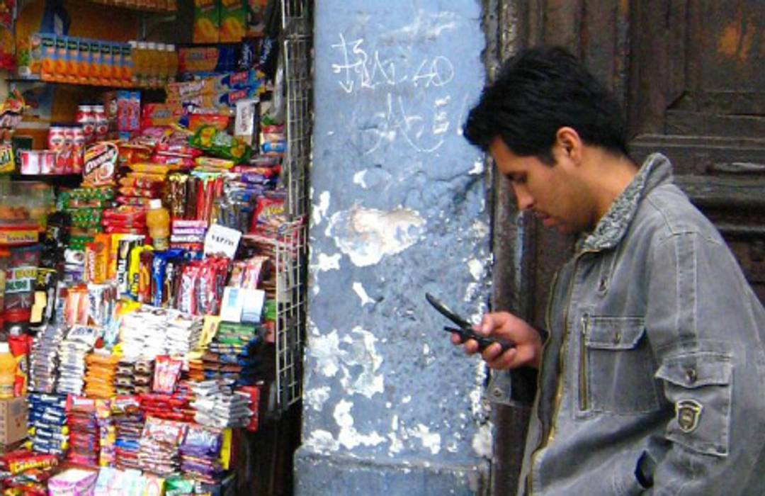 Feeding Latin America's texting addition