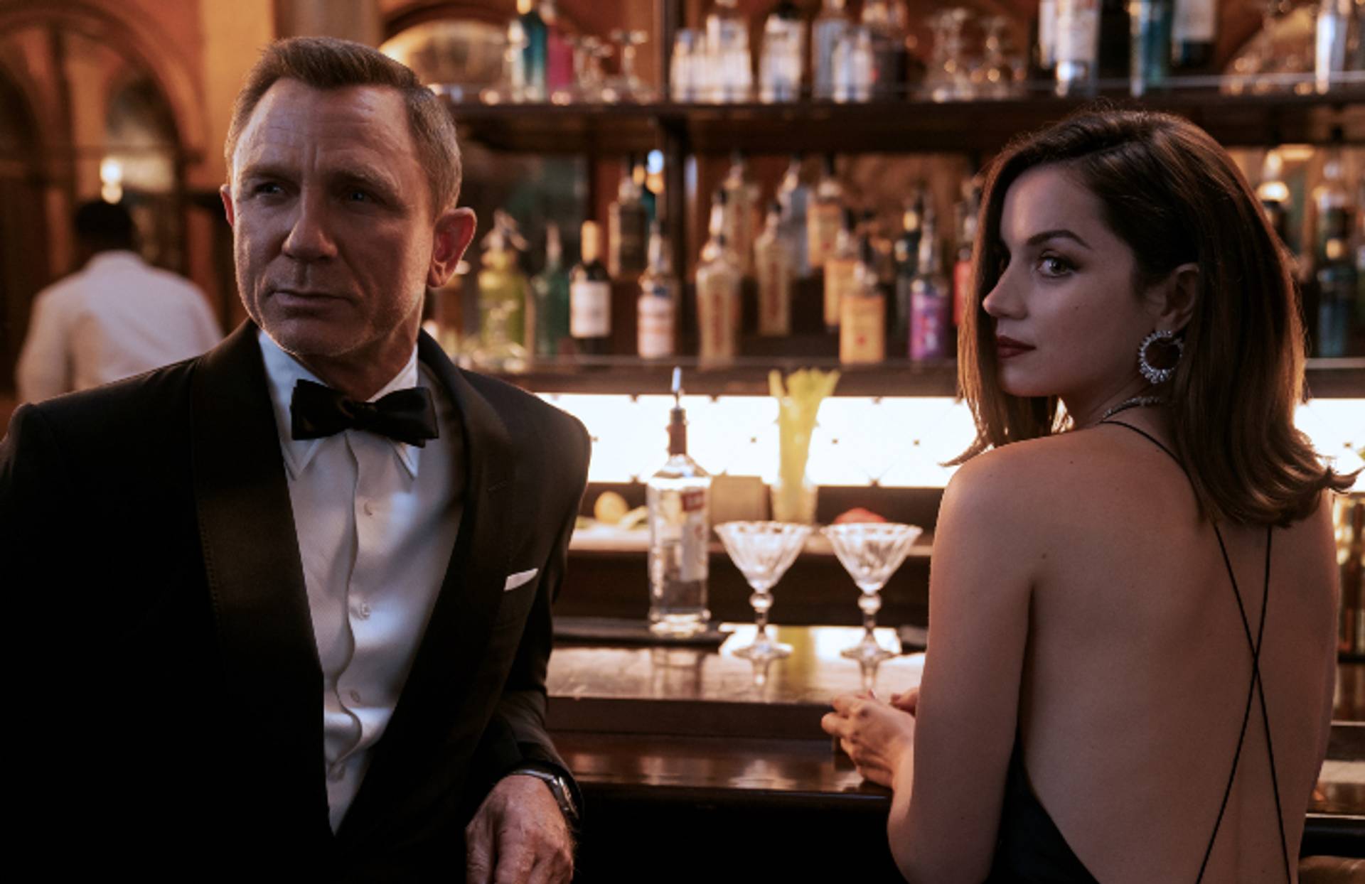 ‘James Bond’ reignites the joy of the cinema