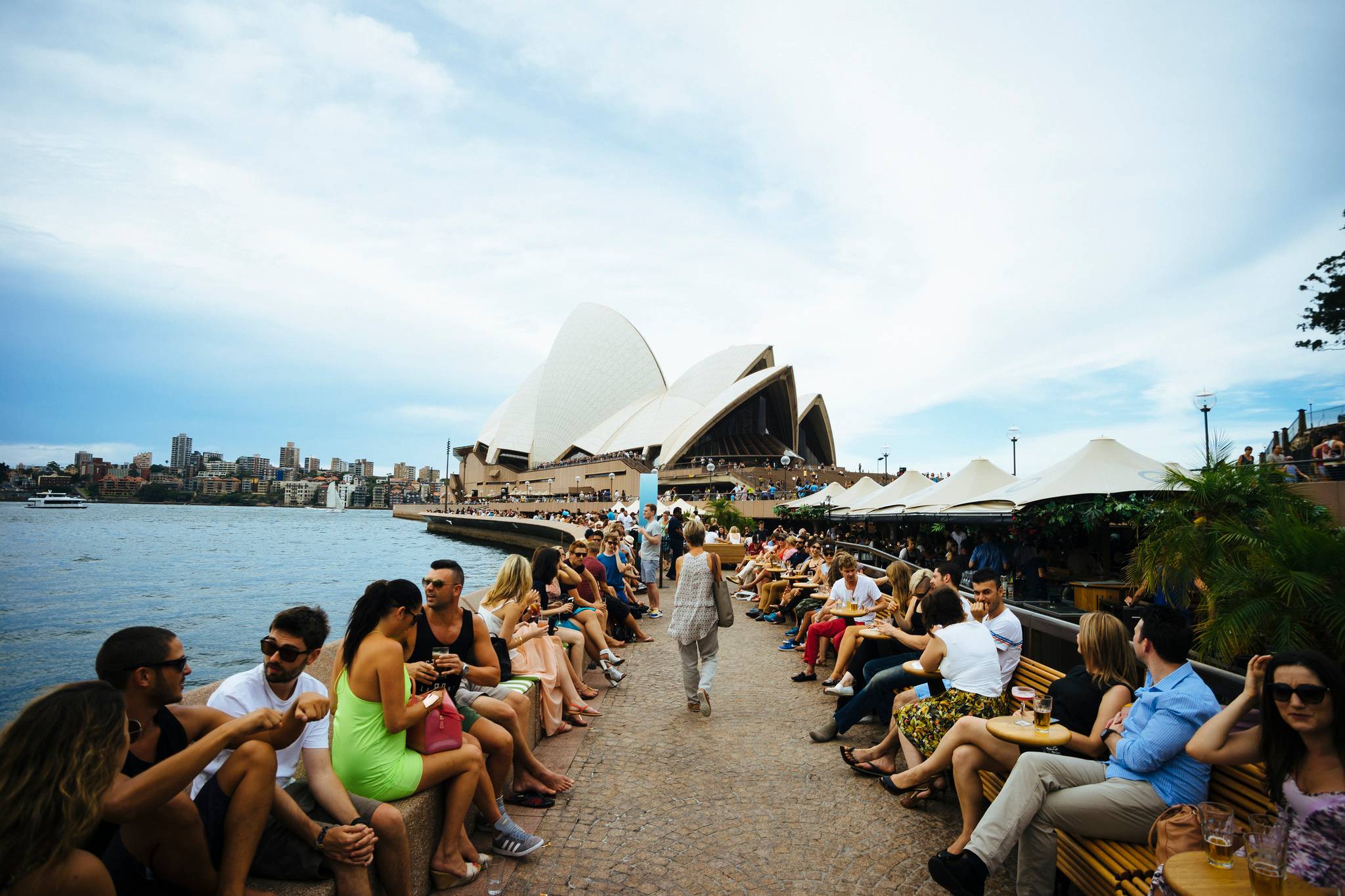 Record numbers of tourists are headed Down Under