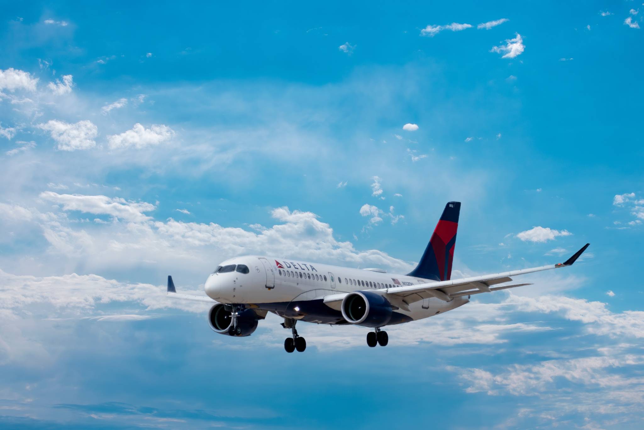 Alaska Airlines targets unhappy Delta SkyMiles customers
