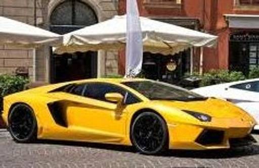 Italians abandon supercars