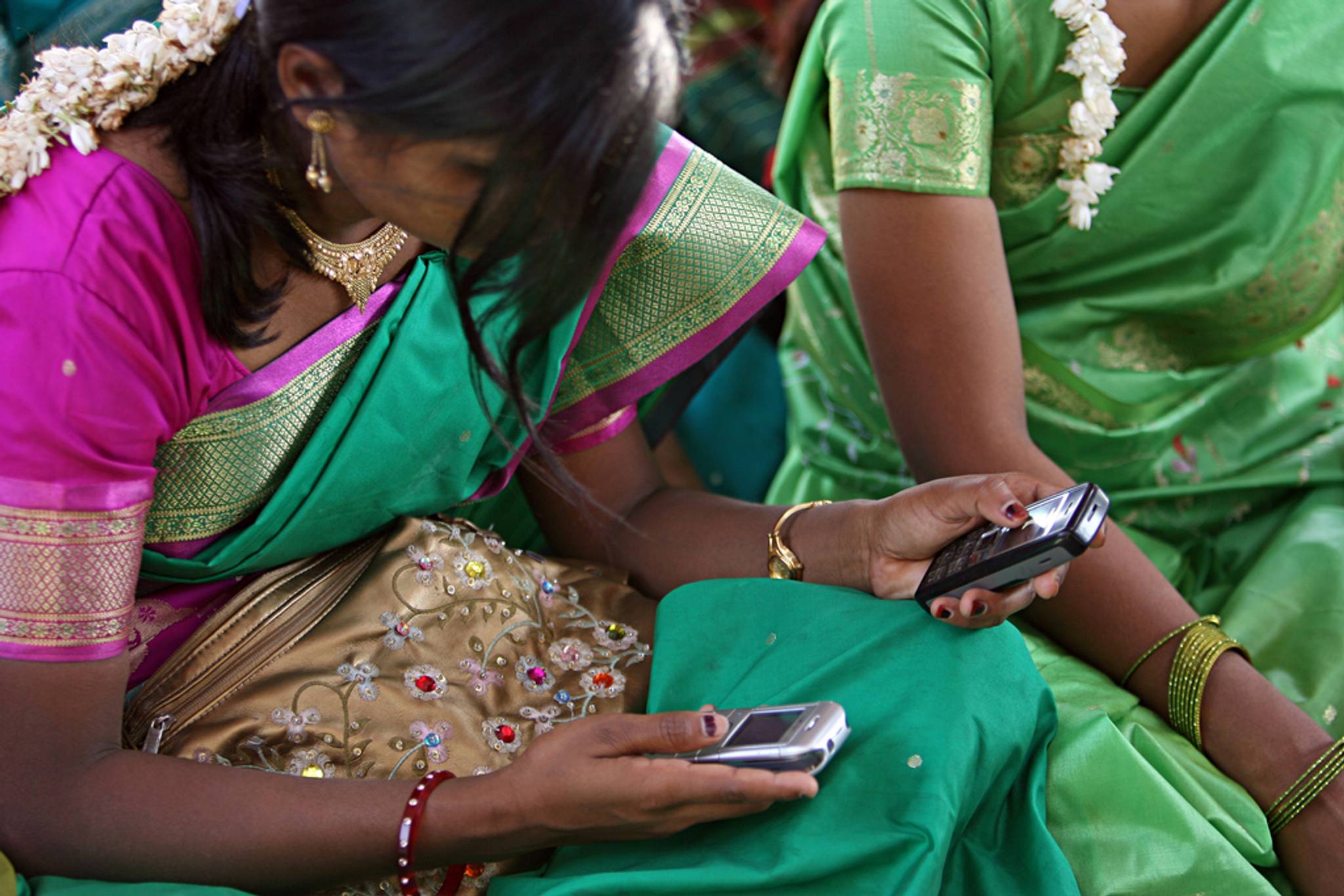 Ping Pay makes mobile banking social in India