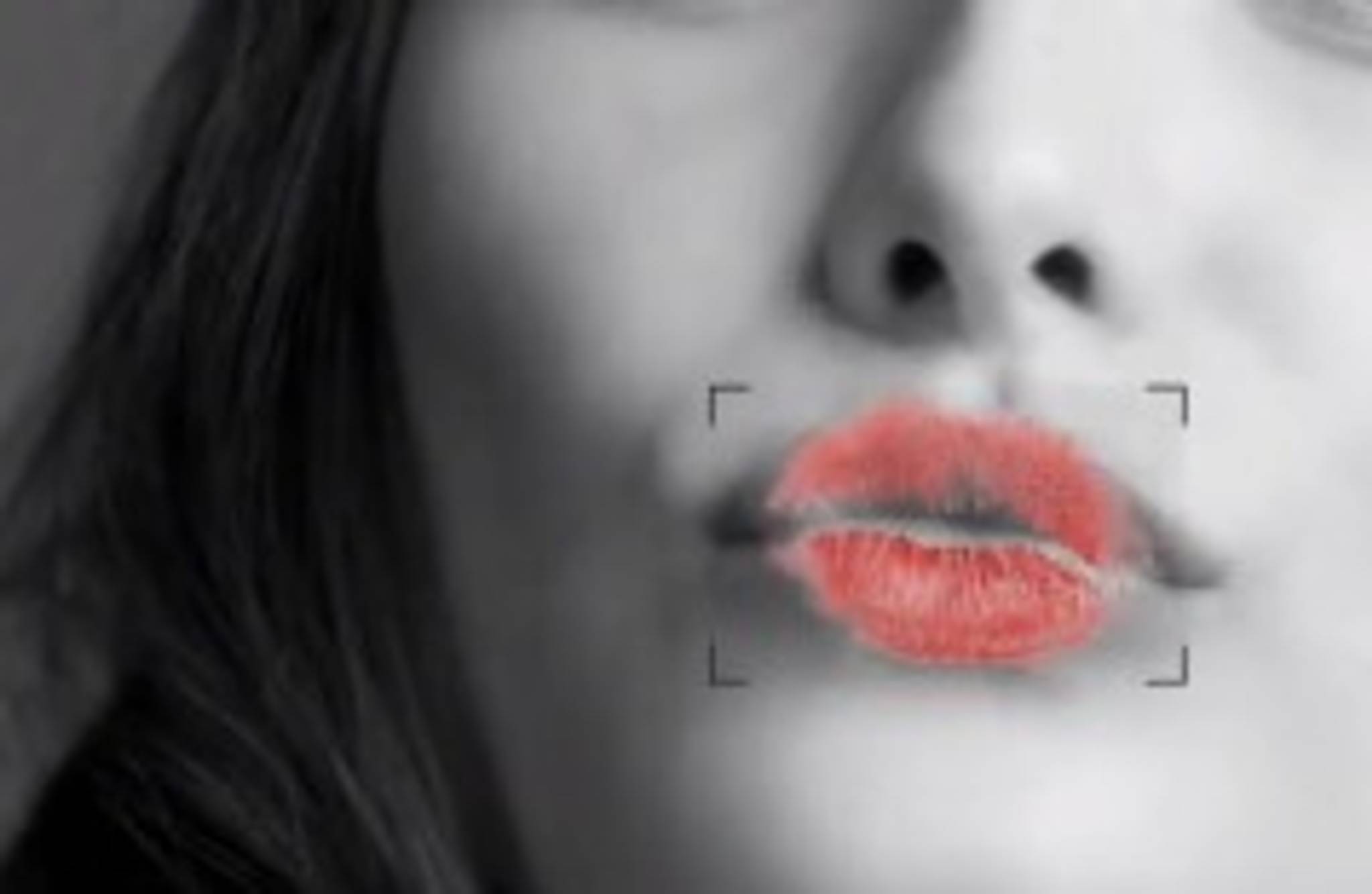 Burberry's virtual lipstick kisses