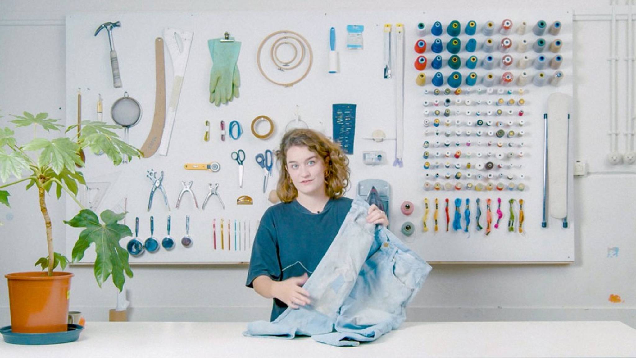Fixing Fashion teaches people to make clothes last