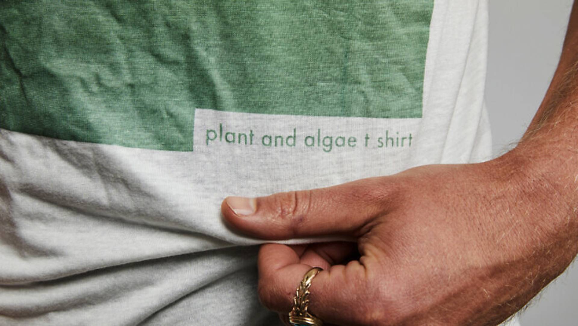 Compostable algae t-shirt targets luxe eco-consumers