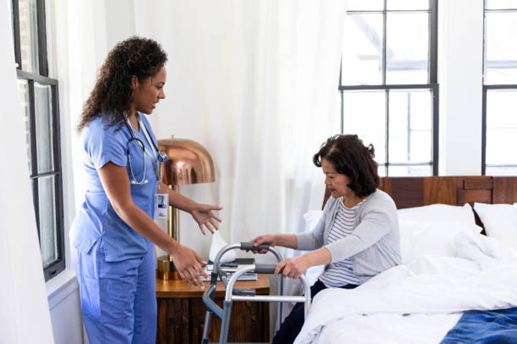 Doccla treats patients at home with virtual hospital beds