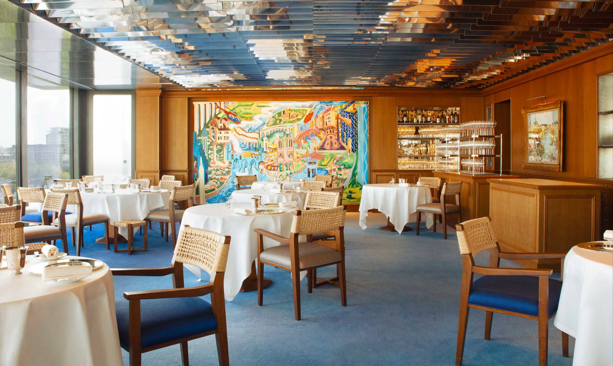 How La Tour d’Argent creates immersive dining experiences