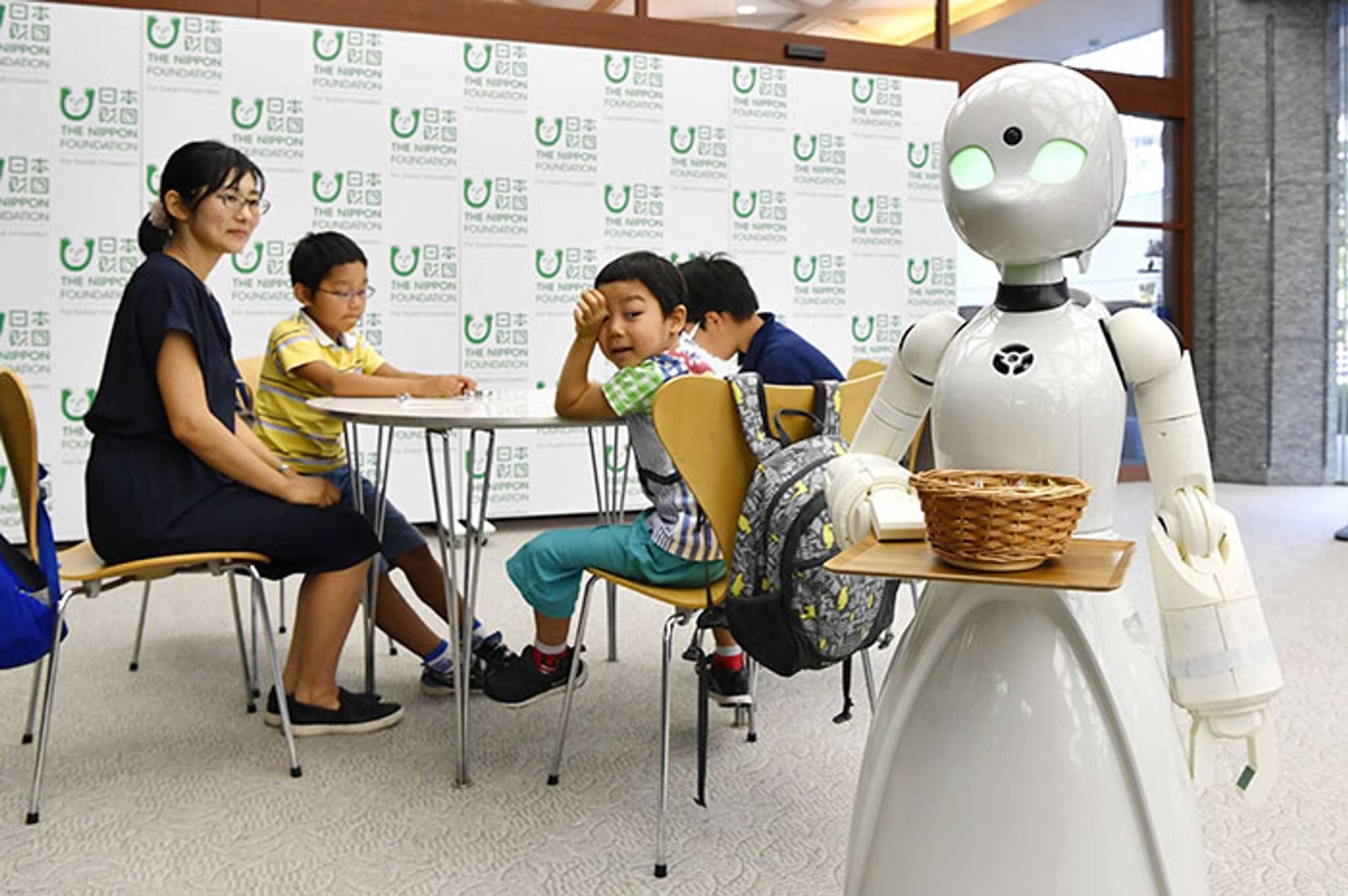 Japanese cafe embraces AI to boost disabled employment