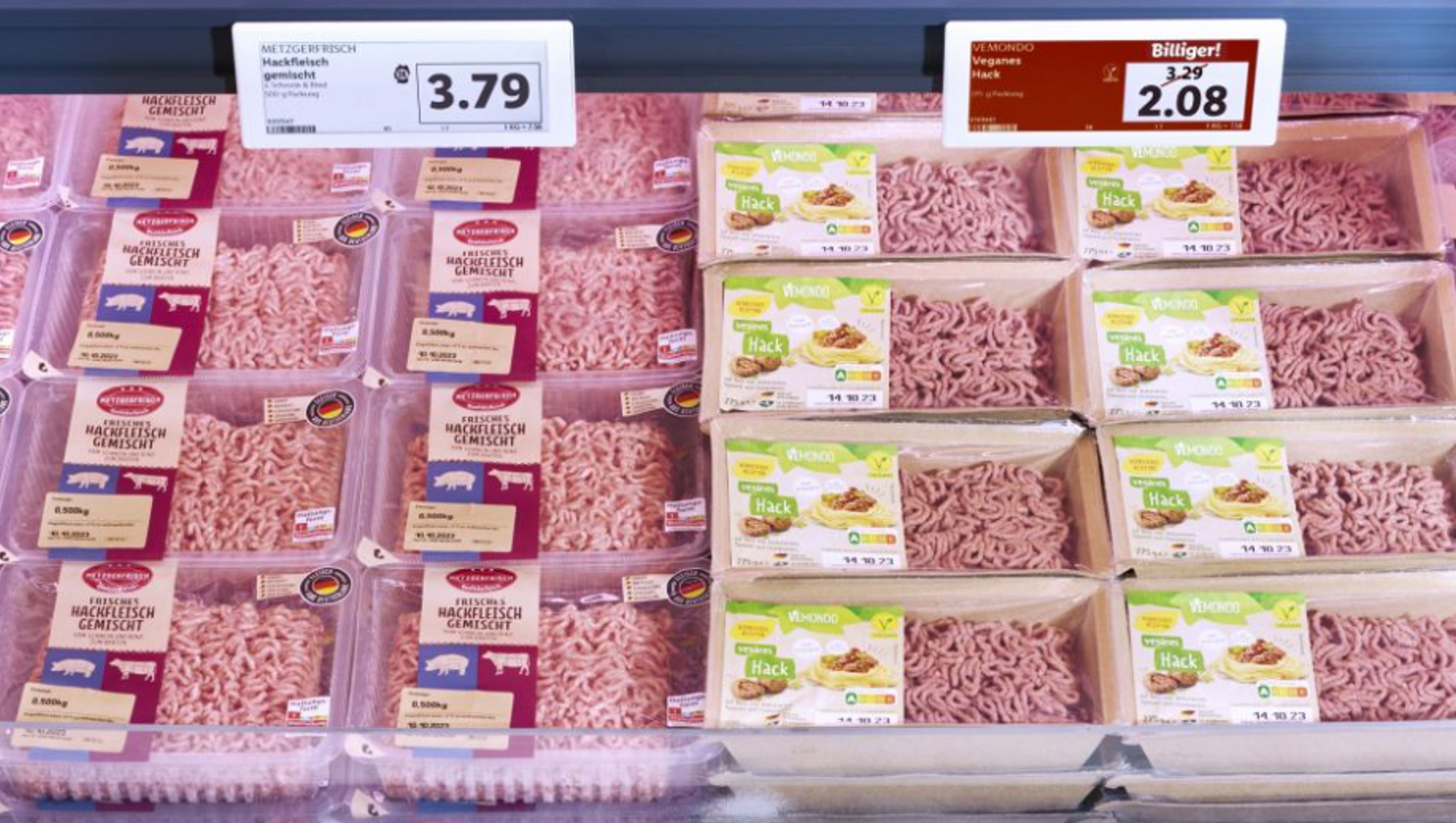 Lidl closes price gap between vegan and meat products