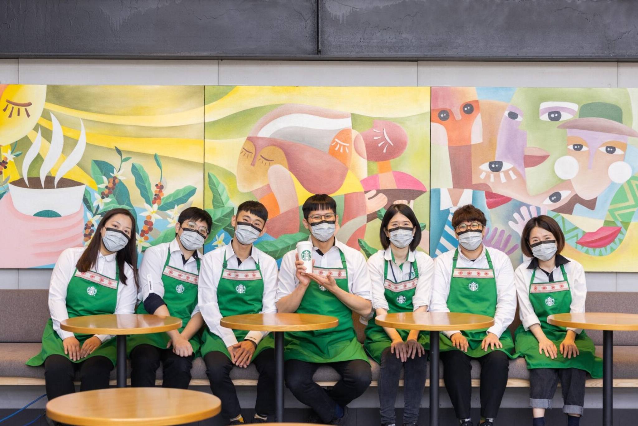 Starbucks opens first community-focused store in Taiwan