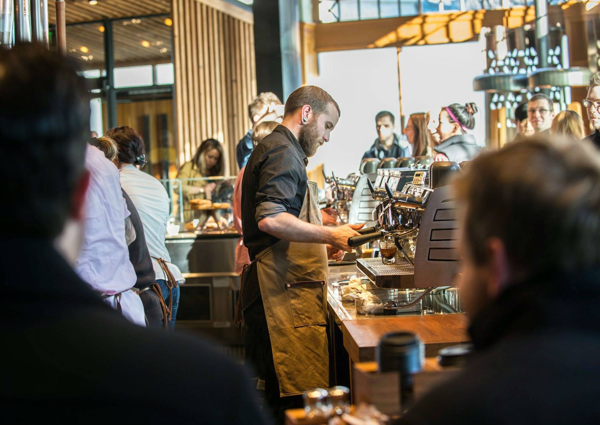 Starbucks Reserve: serving up $7 'premium' coffees