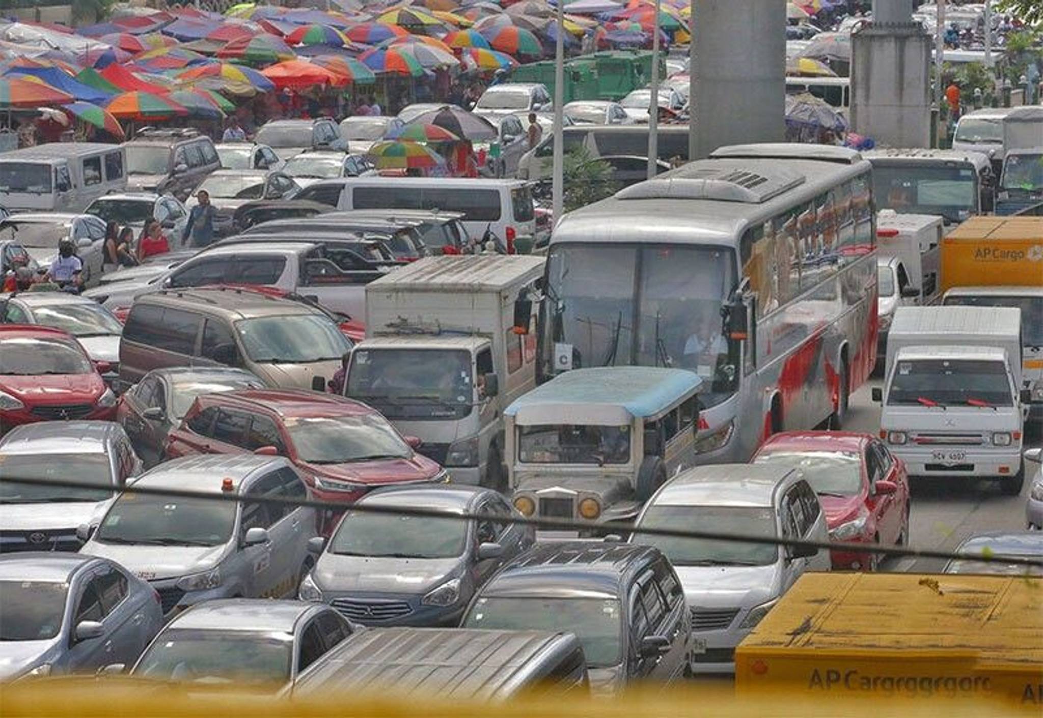 How Filipinos navigate poor public transport through community