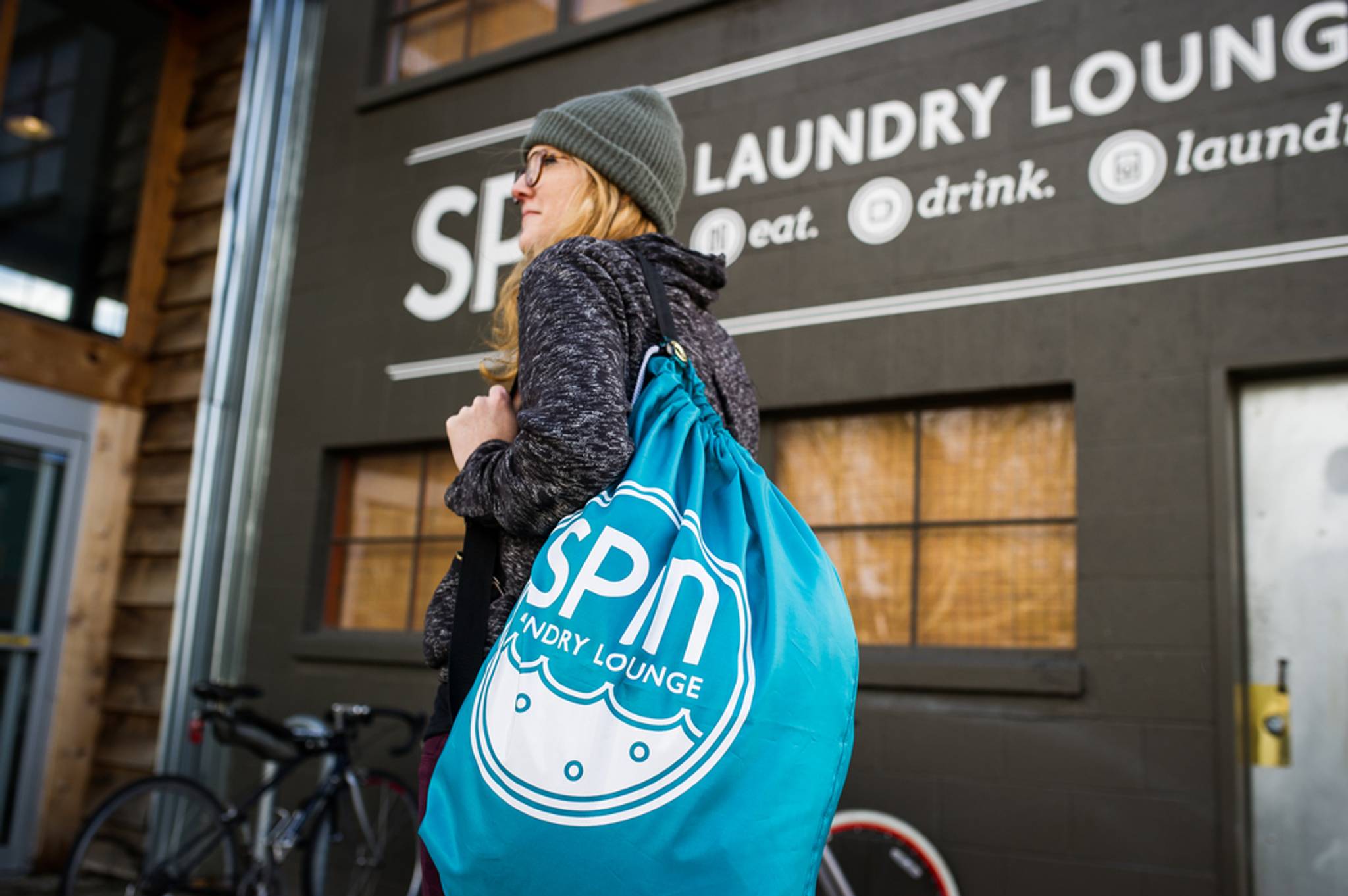 Spin Laundry Lounge: a clean take on the laundromat