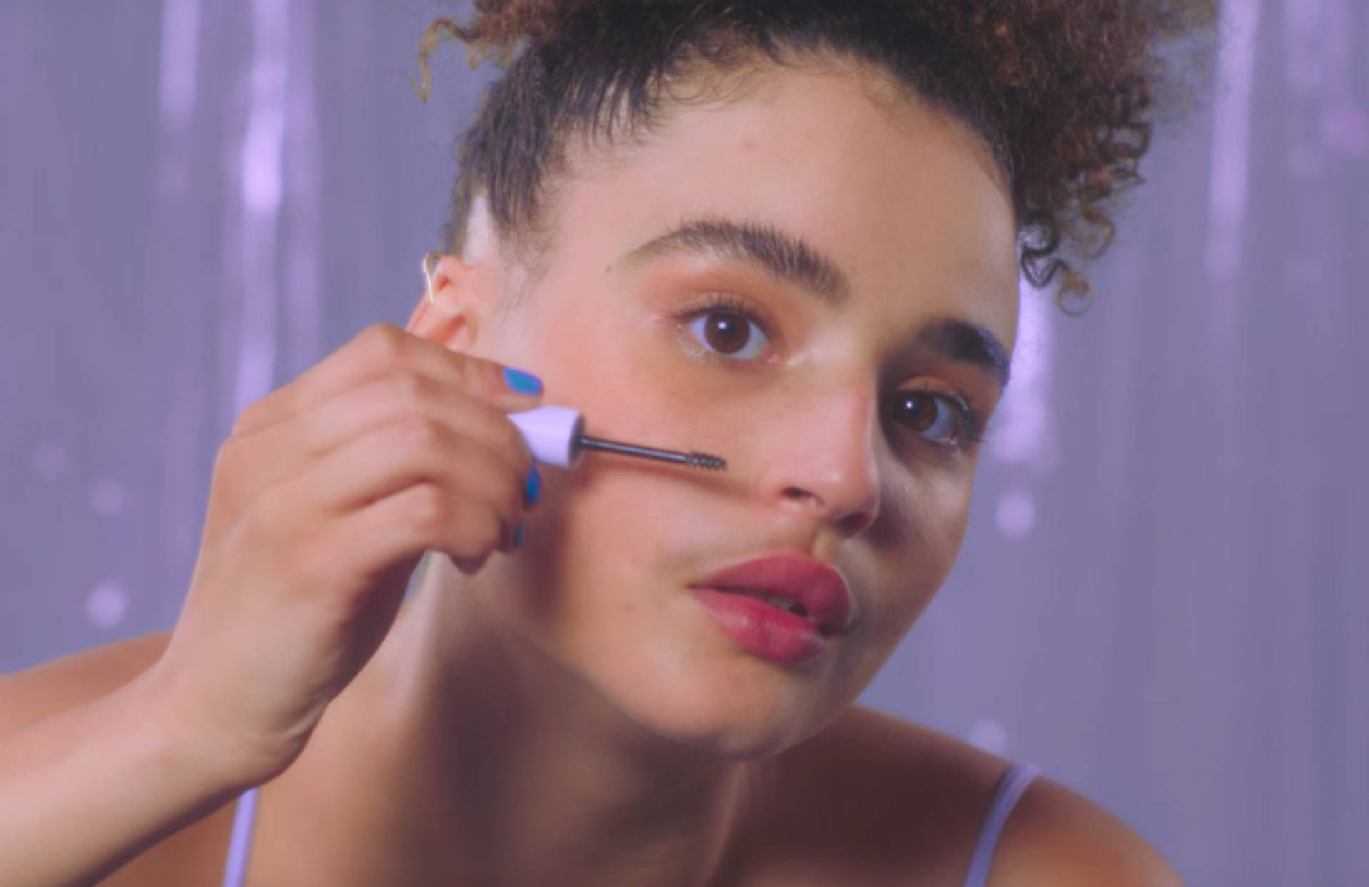 Billie Movember ad tackles female facial hair taboo