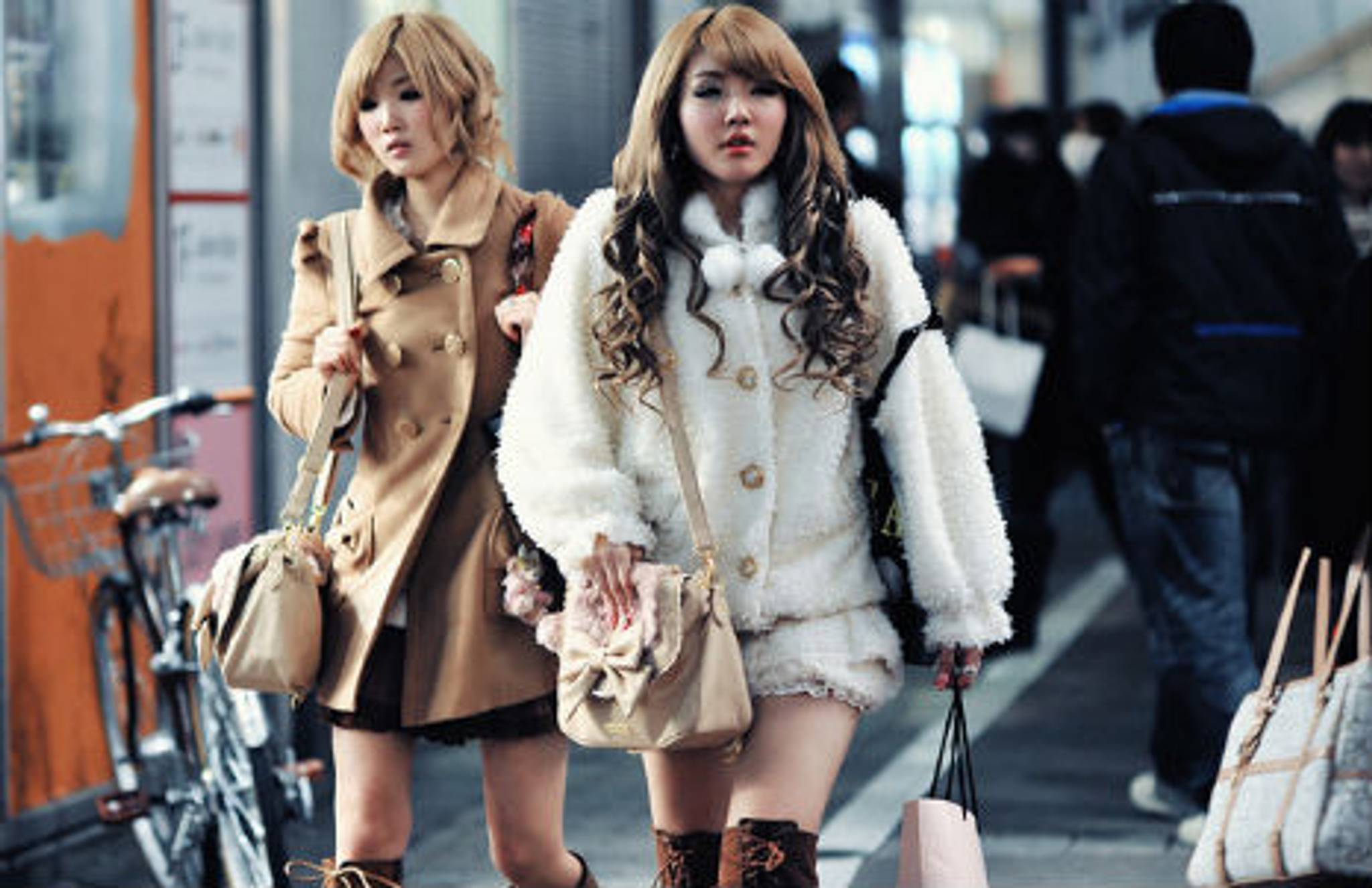 Turning customers into walking fashion ads