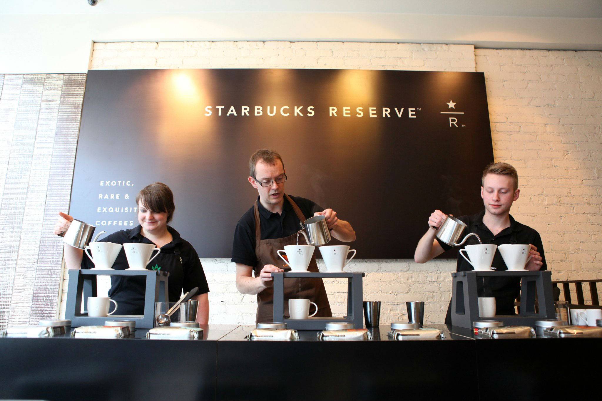 Starbucks Reserve bar appeals to craft coffee fans