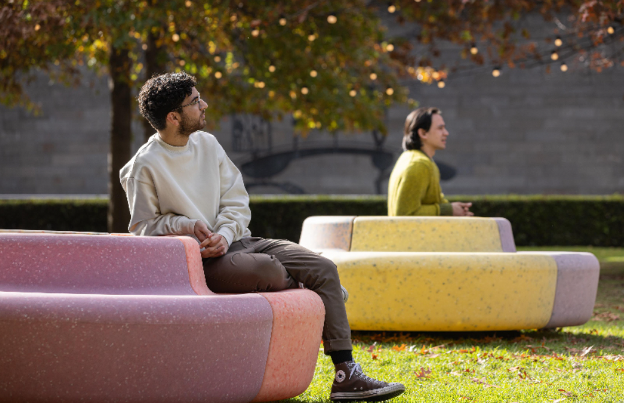 Eco-benches offer Aussies an escape from urban life