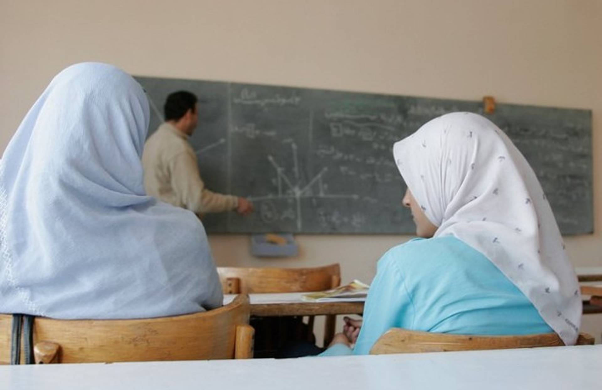 Women in the Middle East find sex ed on social media