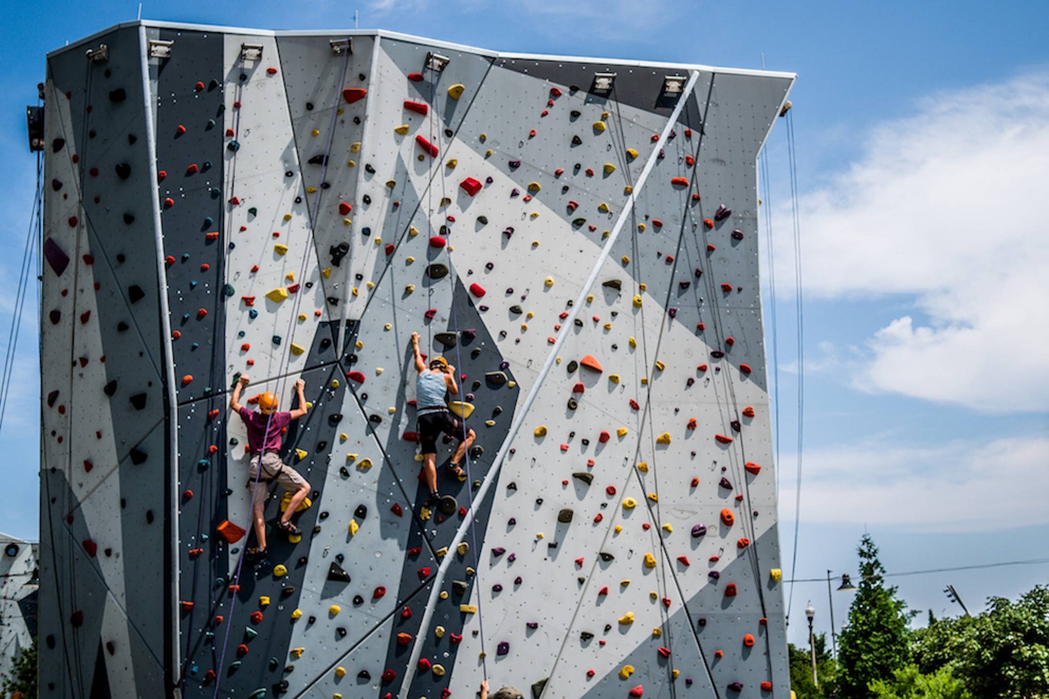 Britons go climbing for physical and mental health