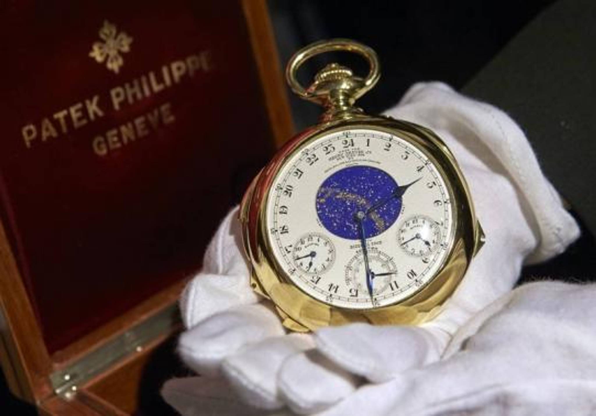 China's HNWIs treasure antique timepieces