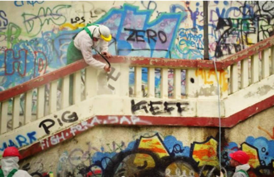 Cif cleans up graffiti in Romania