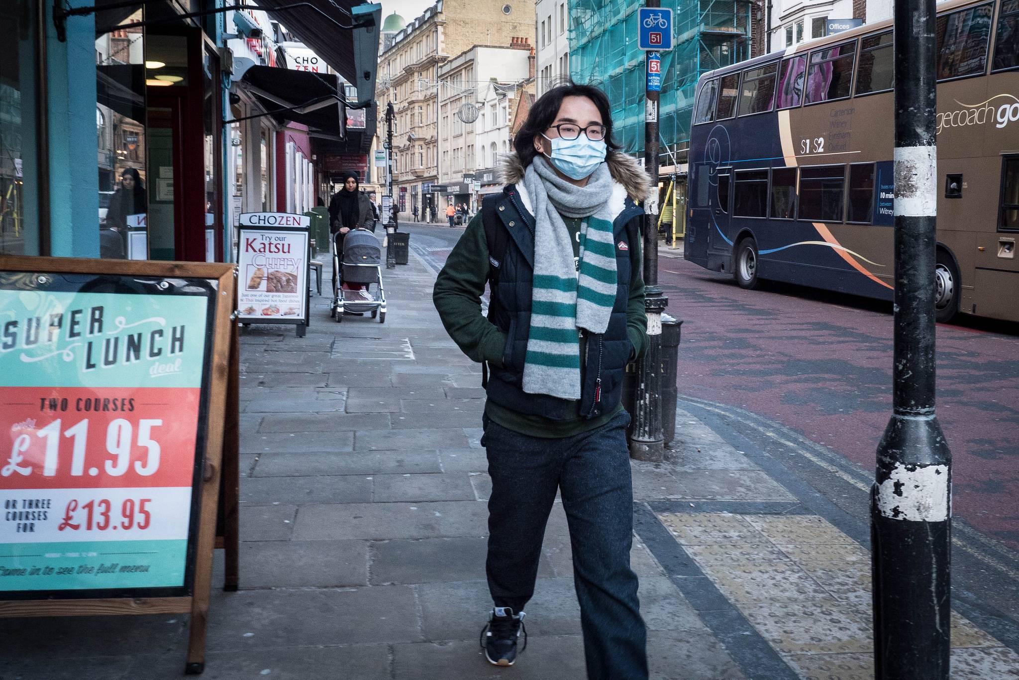 Britons are monitoring air pollution with home kits