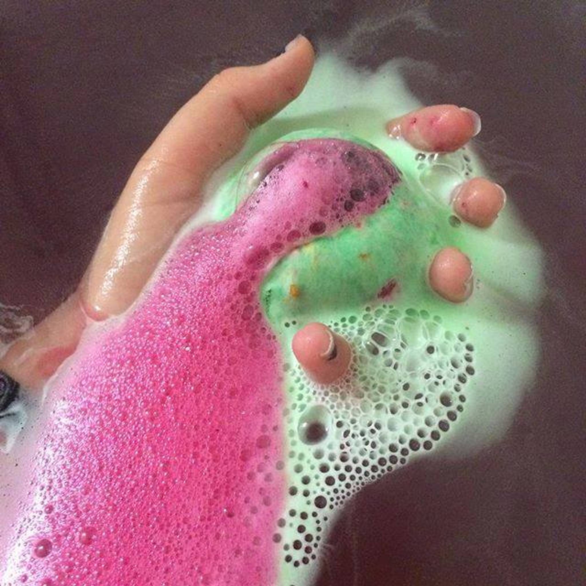 The internet is obsessed with Lush Bath Bombs