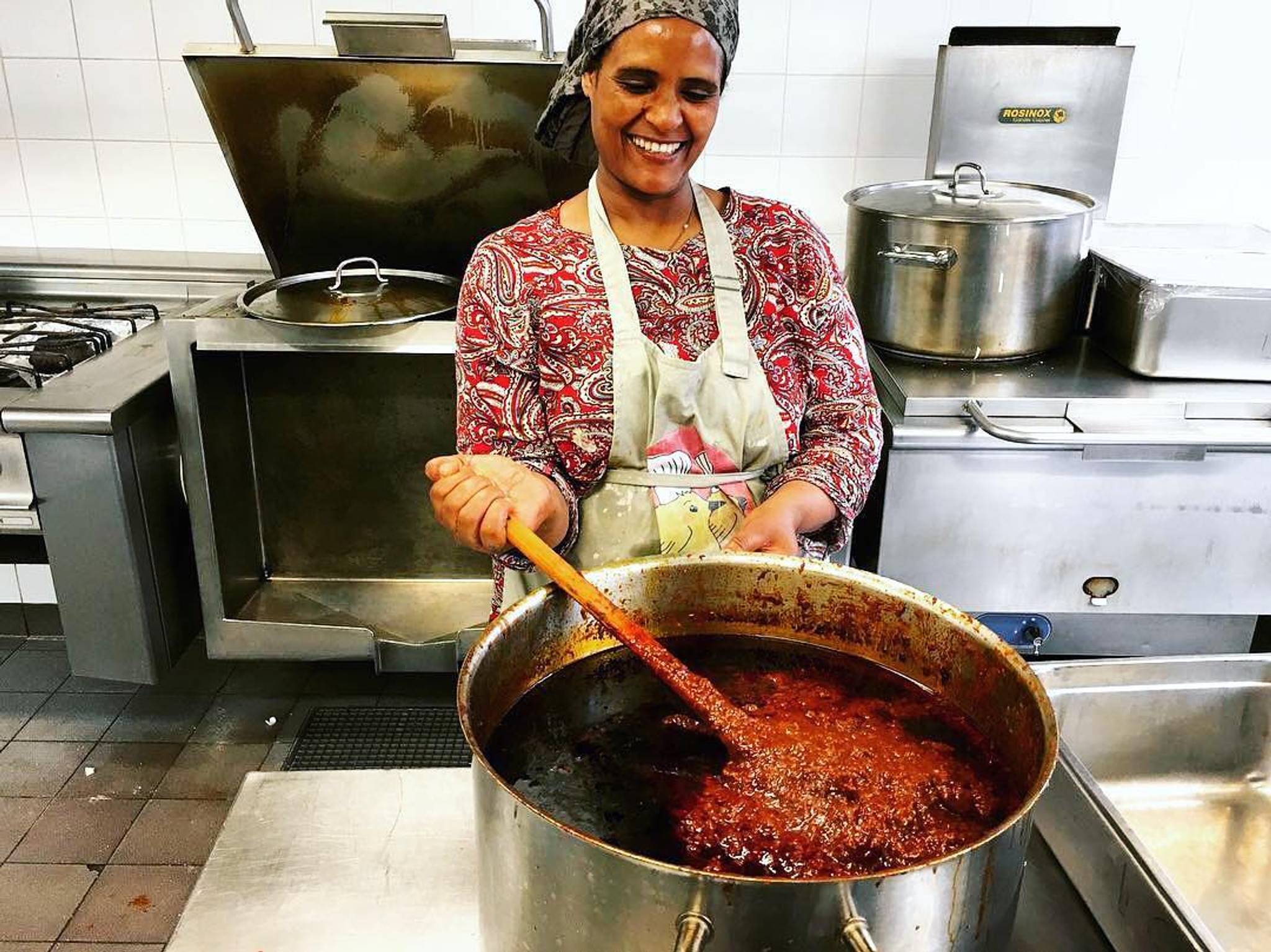 Immigrant cooks introduce refugee culture to France